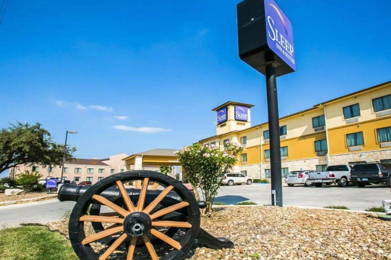 Sleep Inn & Suites Gonzales Near Palmetto State Park Екстер'єр фото