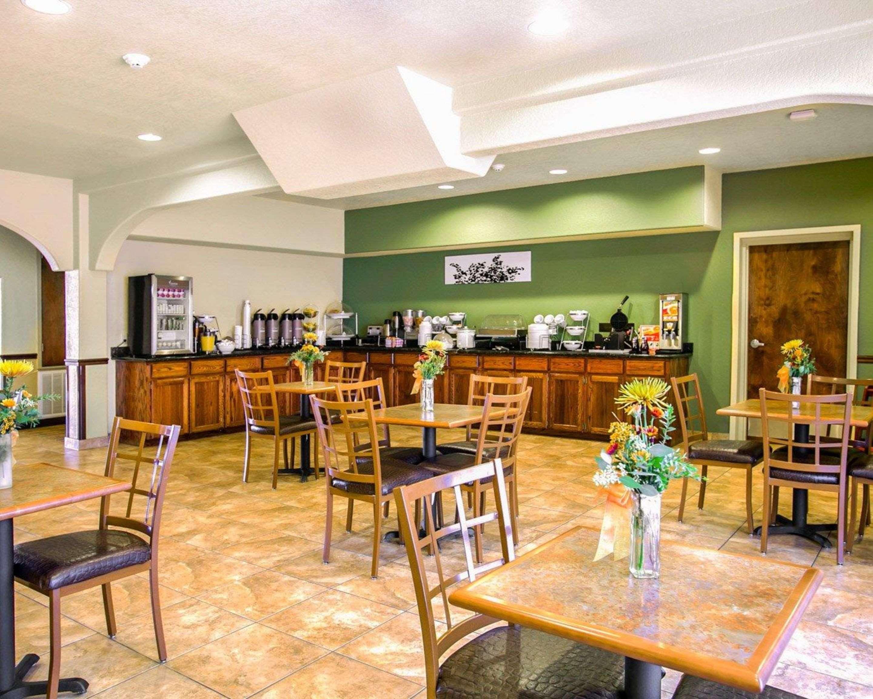 Sleep Inn & Suites Gonzales Near Palmetto State Park Екстер'єр фото